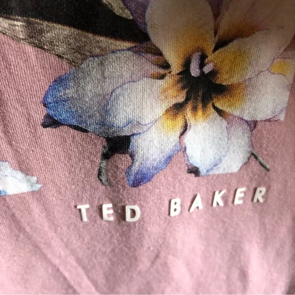 Ted Baker pink flower graphic tee t-shirt graphic mens unisex - Picture 4 of 6